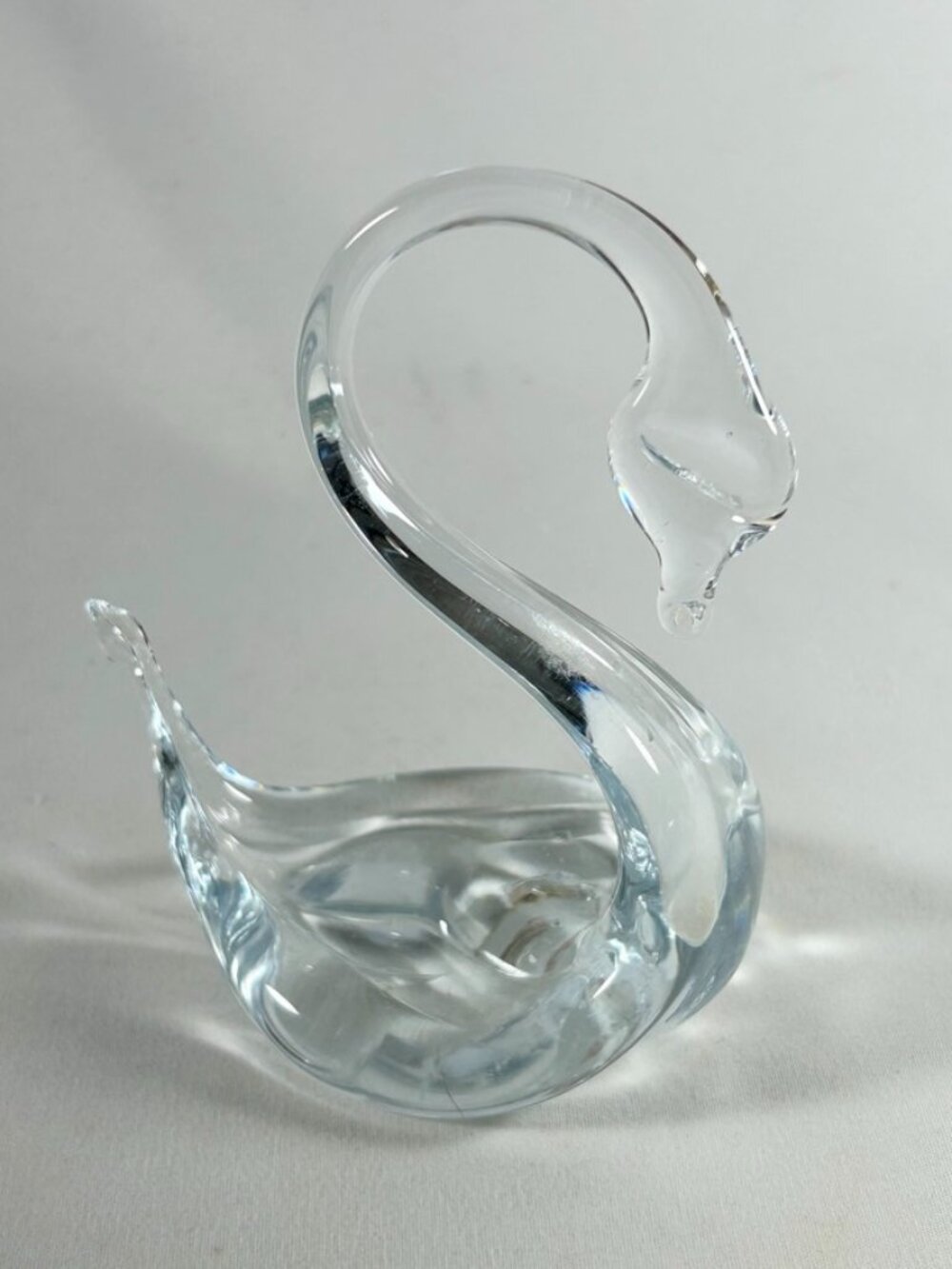 Swan Hand-made 34% Lead Crystal Sold By Pairpoint, Cape Cod MA